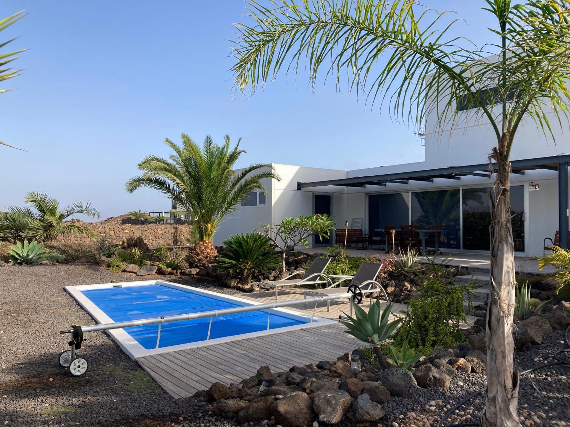 Majanicho Rock - Villa With Heated Pool Лахарес Экстерьер фото