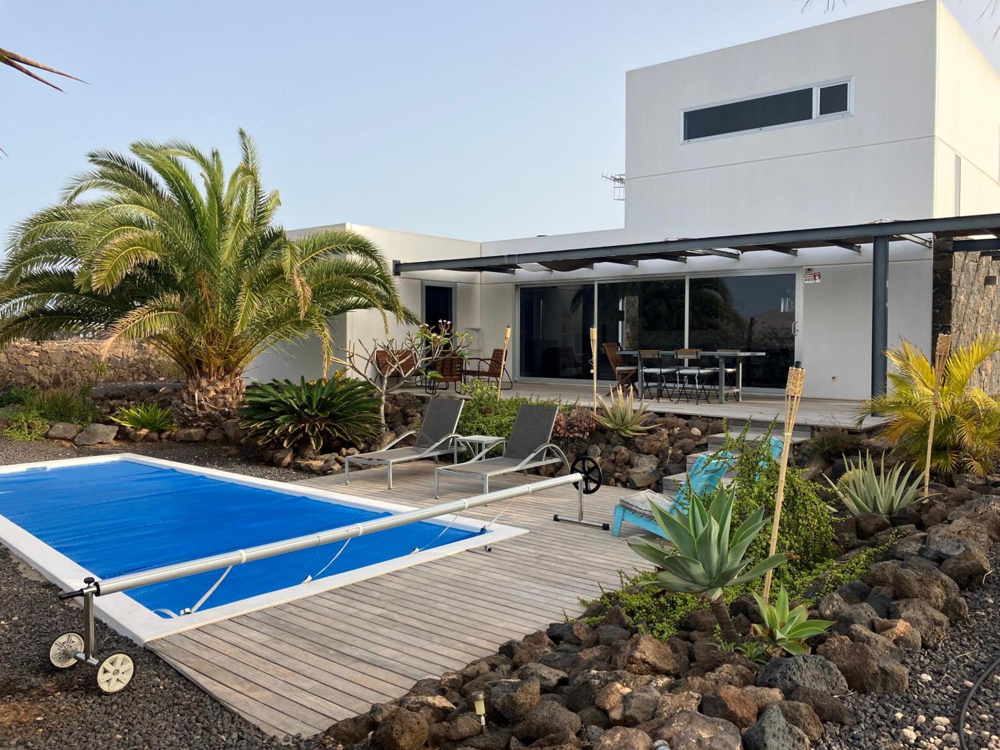 Majanicho Rock - Villa With Heated Pool Лахарес Экстерьер фото